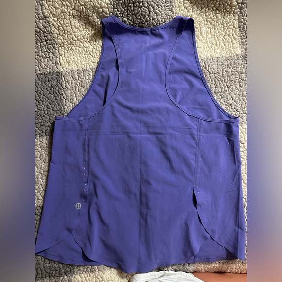 SOLD | Lululemon lightweight stretch running tank top - Picture 7 of 8
